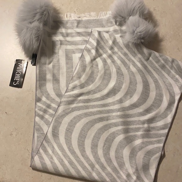 Winter scarf - Picture 1 of 4